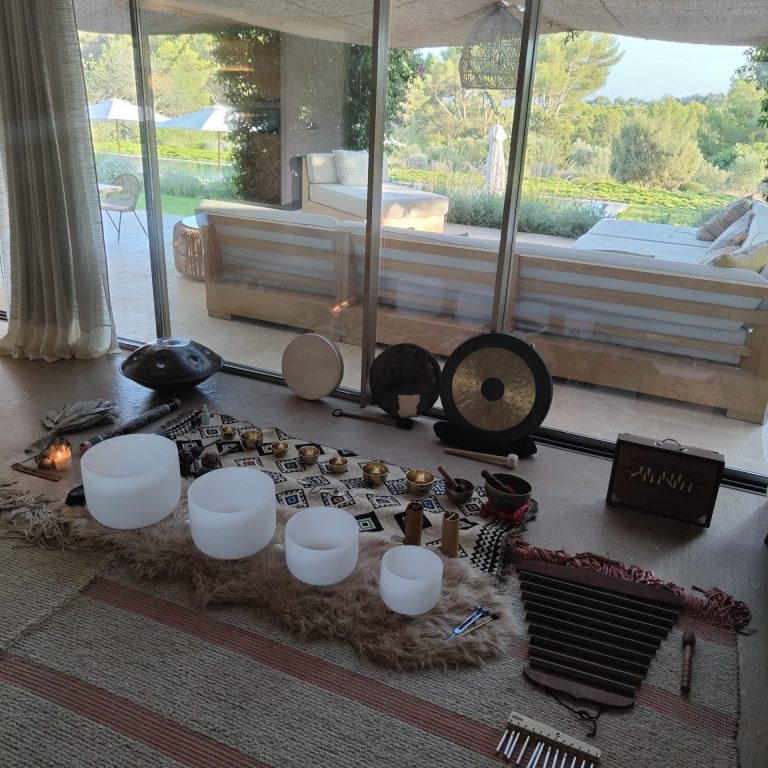 sound healing session in Ibiza with singing bowls